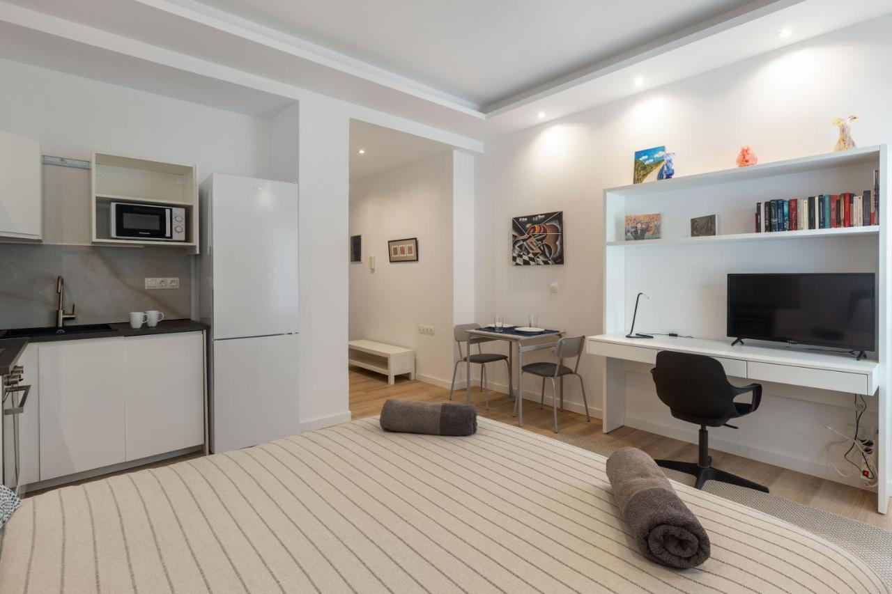 Brand New Apartment In Aten Exteriör bild